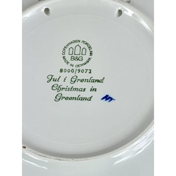 Royal Copenhagen Christmas in Greenland 1972 Wall Decor Plate 7" Denmark Vintage - Picture 12 of 13